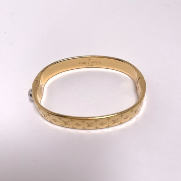 LOUIS VUITTON Gold Monogram Bracelet - Picture 4 of 9